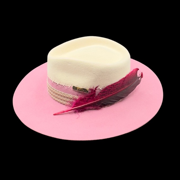 VALENTINA WOOL HAT - Picture 2 of 13